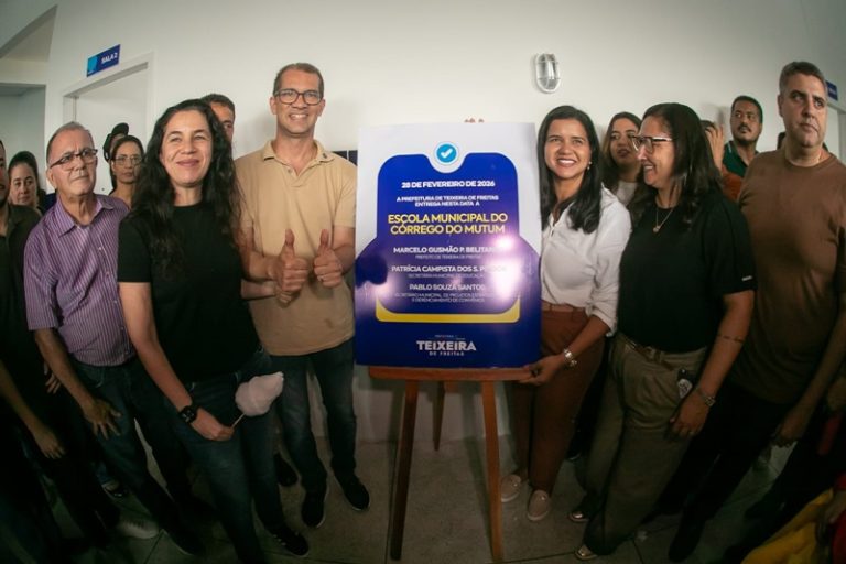 Inauguração de escola municipal no Córrego do Mutum pelo Dr. Marcelo Belitardo