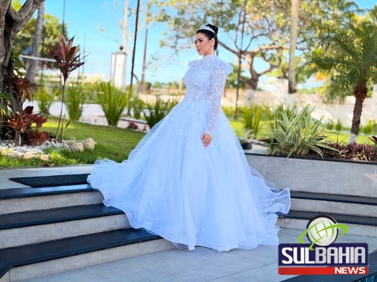 Elegância e Sofisticação: Rene Noivas Lança a Coleção Ela em Novo Editorial