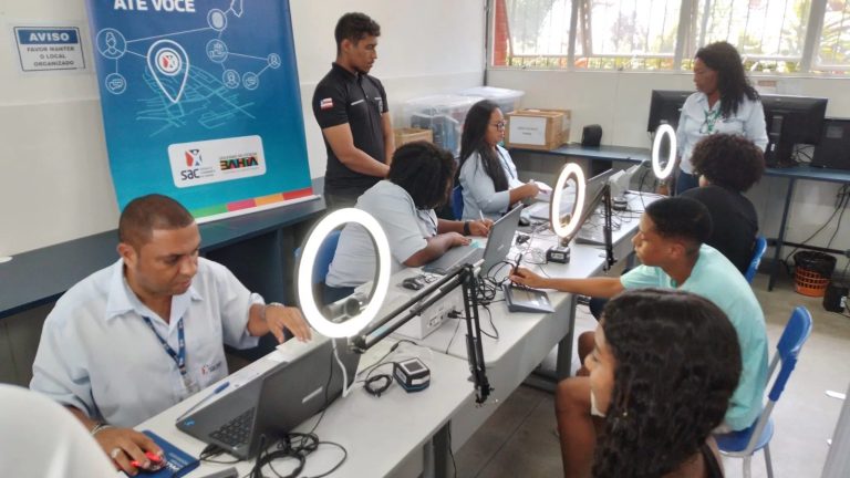 Teixeira recebe SAC Itinerante com serviço gratuito de emissão da nova identidade