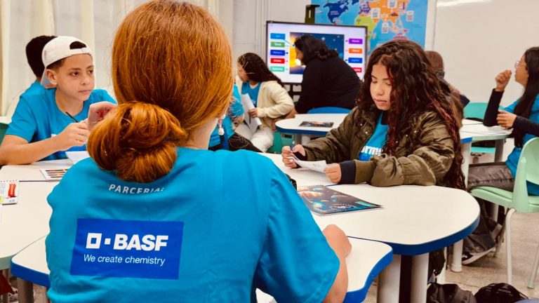 BASF fomenta o desenvolvimento de alunos de destaque da rede pública com o programa ‘Fórmula de Talentos’